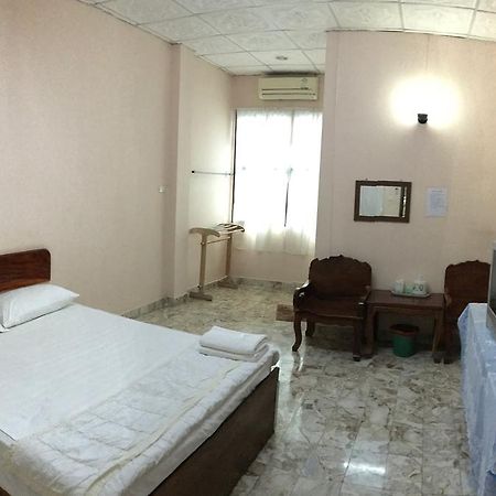 99 Inn Hotel Pak Chong Zewnętrze zdjęcie