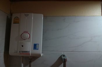 99 Inn Hotel Pak Chong Zewnętrze zdjęcie